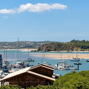 casa-ria-mar.hotelaalgarve.com/