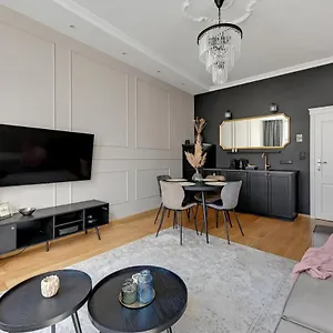  Apartment Old Town Ogarna Iv Glamour By Downtown